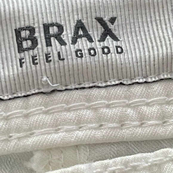 Brax women’s white pants with 5 pockets and geometric pattern size 31-32 . - Picture 7 of 10